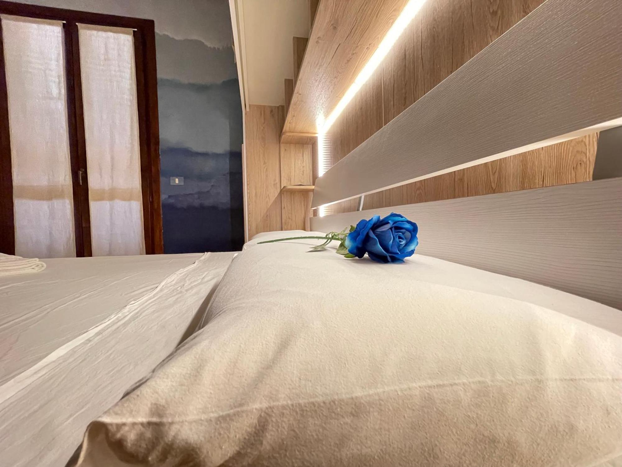 Vistamare Suite San Cataldo  Ngoại thất bức ảnh